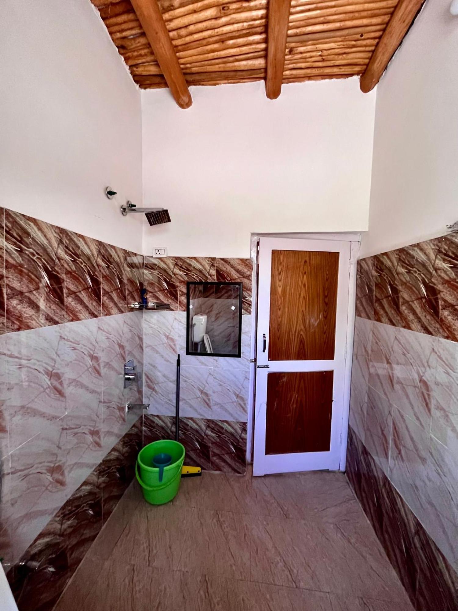 Traveller Nest Deskit Exterior foto